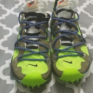 Off white Nike Zoom Terra Kiger 5